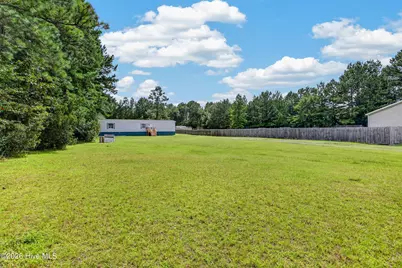125 Woodleaf Lane, Jacksonville, NC 28540 - Photo 1