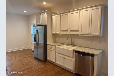 100 Jefferson Street, Southern Pines, NC 28387 - Photo 8