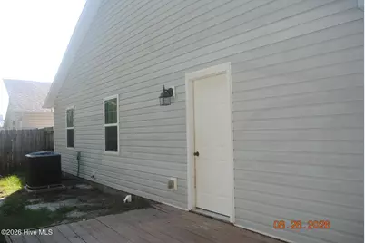 3022 Foxhorn Road, Jacksonville, NC 28546 - Photo 8