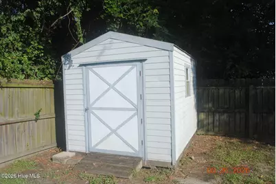 3022 Foxhorn Road, Jacksonville, NC 28546 - Photo 10