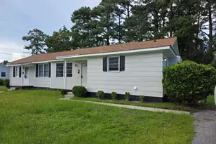 2266 Onslow Dr, Jacksonville, NC 28540 - Photo 2