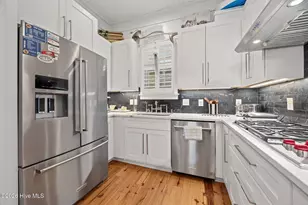 1000 Village Ln, Beaufort, NC 28516 - Photo 16
