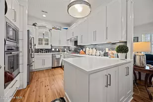 1000 Village Ln, Beaufort, NC 28516 - Photo 14
