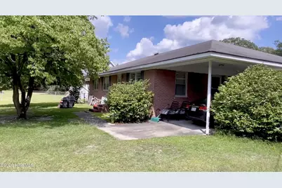 103 Alexander Street, Elizabethtown, NC 28337 - Photo 4
