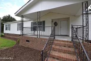 220 Main St, Grifton, NC 28530 - Photo 2