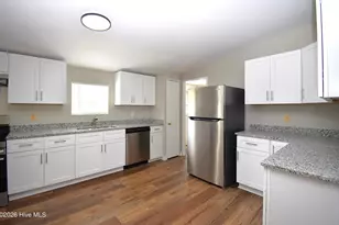 220 Main St, Grifton, NC 28530 - Photo 6