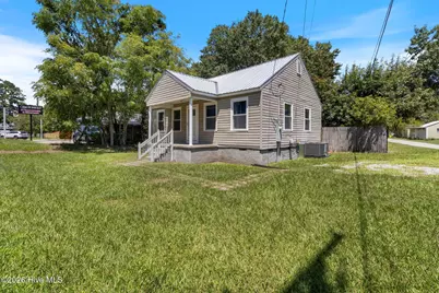 707 E Broad Street, Elizabethtown, NC 28337 - Photo 26