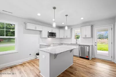 104 Lee Street, Roseboro, NC 28382 - Photo 10