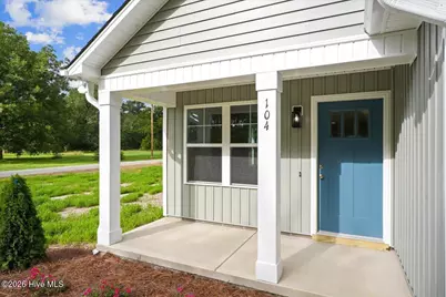 104 Lee Street, Roseboro, NC 28382 - Photo 2