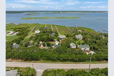 6611 Marsh Cove Road, Emerald Isle, NC 28594 - Photo 2
