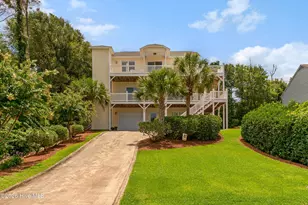 6611 Marsh Cove Rd, Emerald Isle, NC 28594 - Photo 4