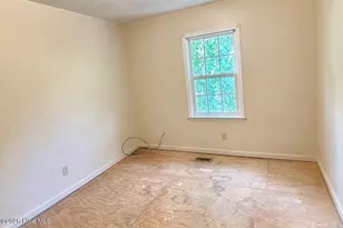 100 Kristin Dr, Greenville, NC 27834 - Photo 12