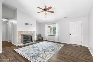 207 Concord Ln, Richlands, NC 28574 - Photo 6