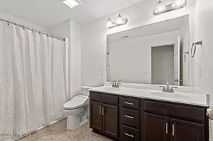 359 S Stingray Ln, Sneads Ferry, NC 28460 - Photo 28
