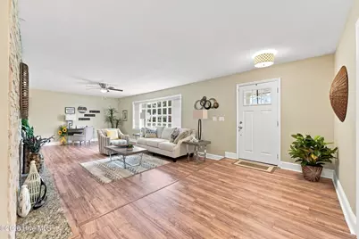319 Doris Avenue E, Jacksonville, NC 28540 - Photo 6