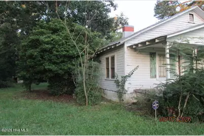 17 Dot Avenue, Lumberton, NC 28360 - Photo 4