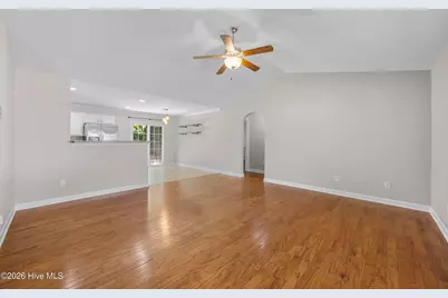 421 Ridgeway Drive, Sneads Ferry, NC 28460 - Photo 10