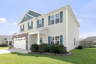 606 Carat Ct, Jacksonville, NC 28546 - Photo 4