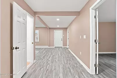 211 E Williamson Street, Mount Olive, NC 28365 - Photo 12