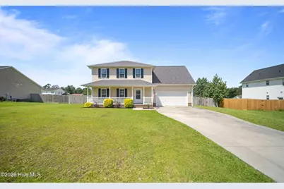 302 Springcreek Court, Hubert, NC 28539 - Photo 2