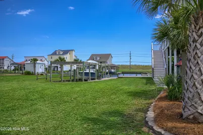306 Marina Way, North Topsail Beach, NC 28460 - Photo 4