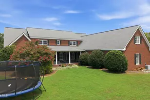 2239 Autumn Dr, Kinston, NC 28501 - Photo 8