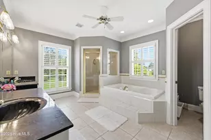 2239 Autumn Dr, Kinston, NC 28501 - Photo 38