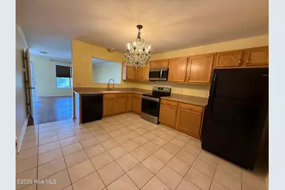 27 E Doris Avenue #309, Jacksonville, NC 28540 - Photo 4