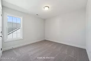617 Blue Falcon Ct, Jacksonville, NC 28546 - Photo 32