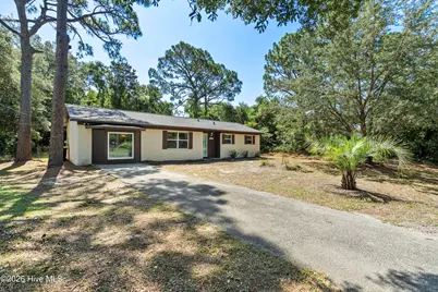 4782 Oakview Drive SE, Southport, NC 28461 - Photo 4