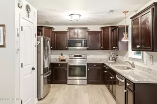 413 Gavin's Run, Sneads Ferry, NC 28460 - Photo 10