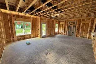 189 Ashley Hts Dr, Aberdeen, NC 28315 - Photo 4