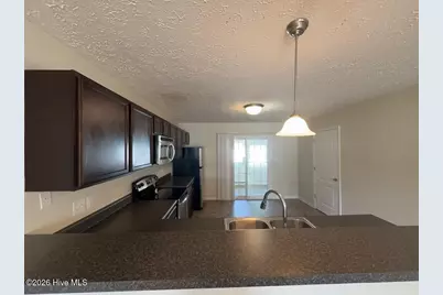111 Glen Cannon Drive, Jacksonville, NC 28546 - Photo 4