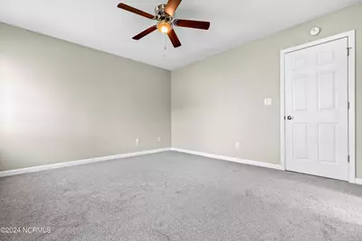 305 Foxridge Lane, Hubert, NC 28539 - Photo 16