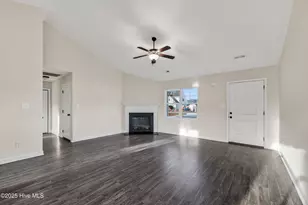 406 Paxton Ct, Jacksonville, NC 28540 - Photo 6