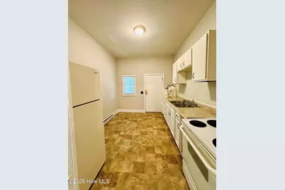 815 S 5th Avenue, Wilmington, NC 28401 - Photo 6