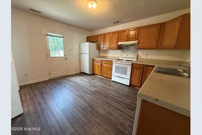 980 W Pueblo Drive, Jacksonville, NC 28546 - Photo 6