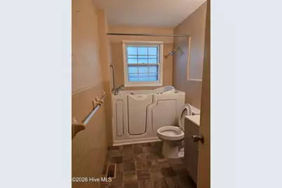 612 Calhoun Street, Clinton, NC 28328 - Photo 16