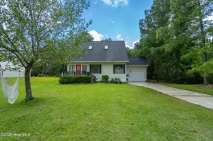 2321 Caracara Dr, New Bern, NC 28560 - Photo 2