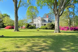 201 N Chestnut St, Clinton, NC 28328 - Photo 48