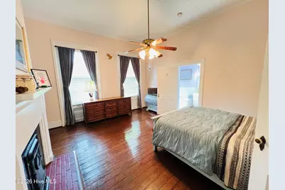 201 N Chestnut Street, Clinton, NC 28328 - Photo 32
