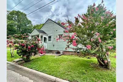 409 E 13th Street, Scotland Neck, NC 27874 - Photo 6