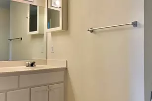 212 Middle St, New Bern, NC 28560 - Photo 12