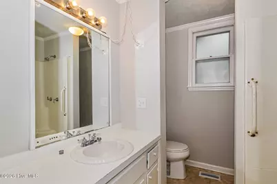 114 E Clay Street, Whiteville, NC 28472 - Photo 18