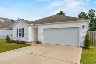 204 Sunshine Dr, Holly Ridge, NC 28445 - Photo 2
