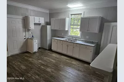 315 Tarboro Street NE, Wilson, NC 27893 - Photo 4