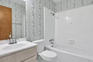 4119 Fairlawn Dr, Wilmington, NC 28405 - Photo 12