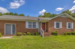 4119 Fairlawn Dr, Wilmington, NC 28405 - Photo 1