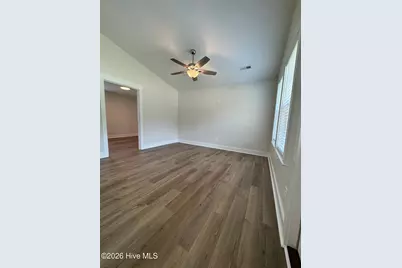 503 Pecan Tree Lane, Jacksonville, NC 28540 - Photo 4