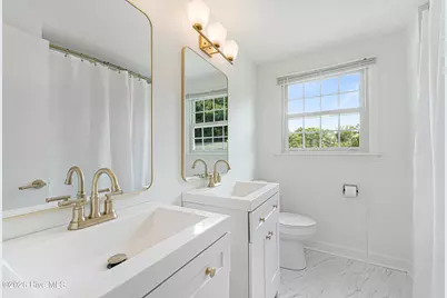 5010 Midyette Avenue, Morehead City, NC 28557 - Photo 32